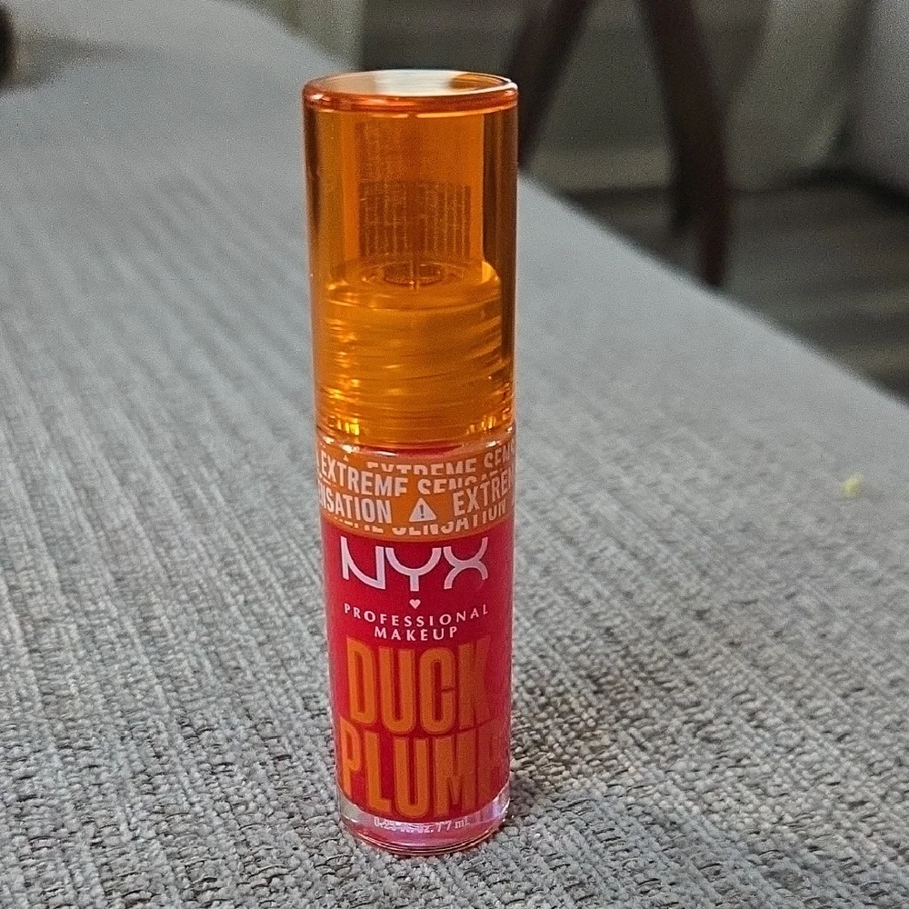NYX Orange Lip Balm Gloss